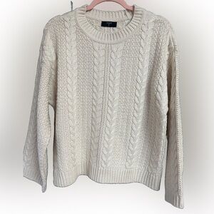 NWT Tahari Cable Knit Cream Crewneck Sweater, Size Small‎